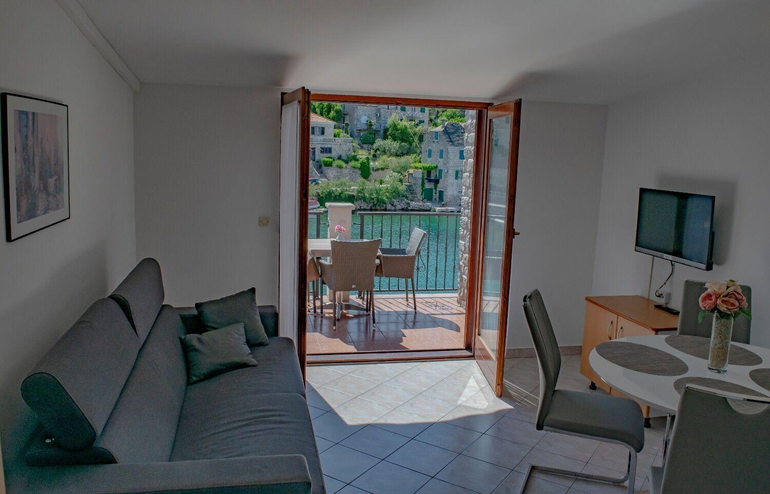 Apartments Daira Stomorska Luaran gambar