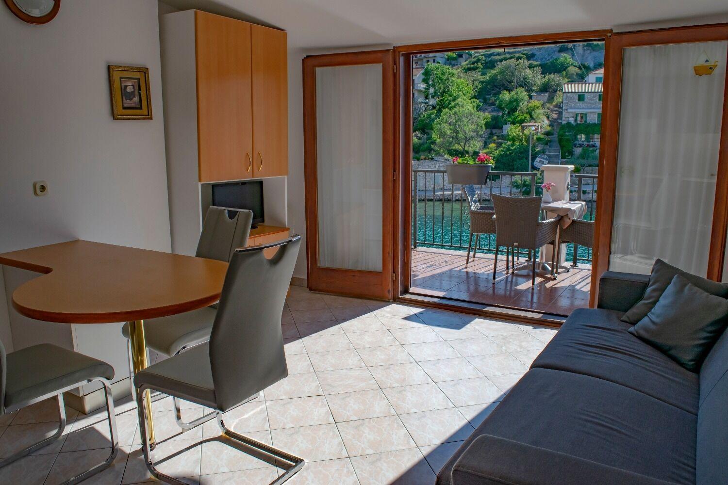 Apartments Daira Stomorska Luaran gambar